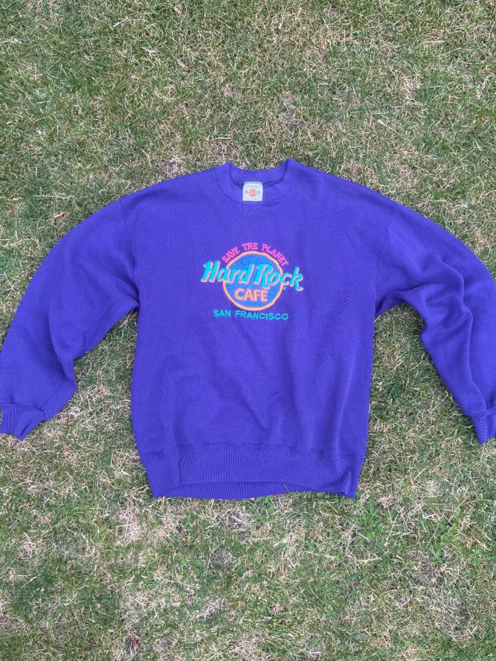 Hard Rock Cafe - Vintage Made in USA Sweatshirt (Unisex) - Purple